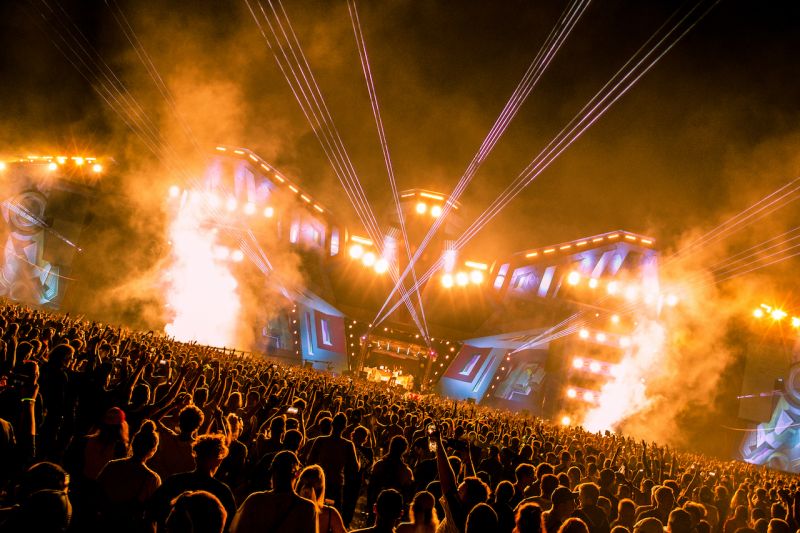 Lasers at Let It Roll