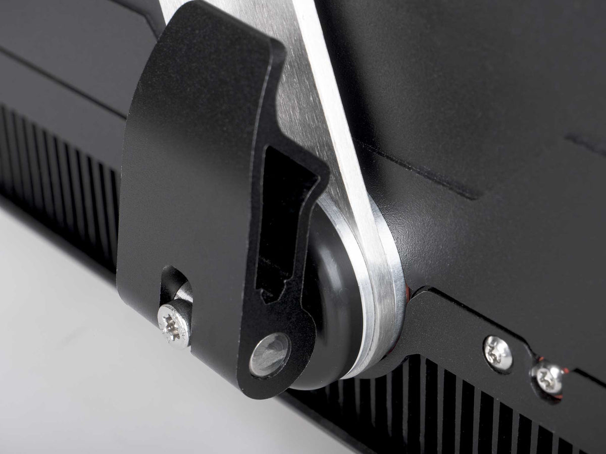KVANT Clubmax 40 FB4 IP65 waterproof professional laser projector for outdoor shows_7