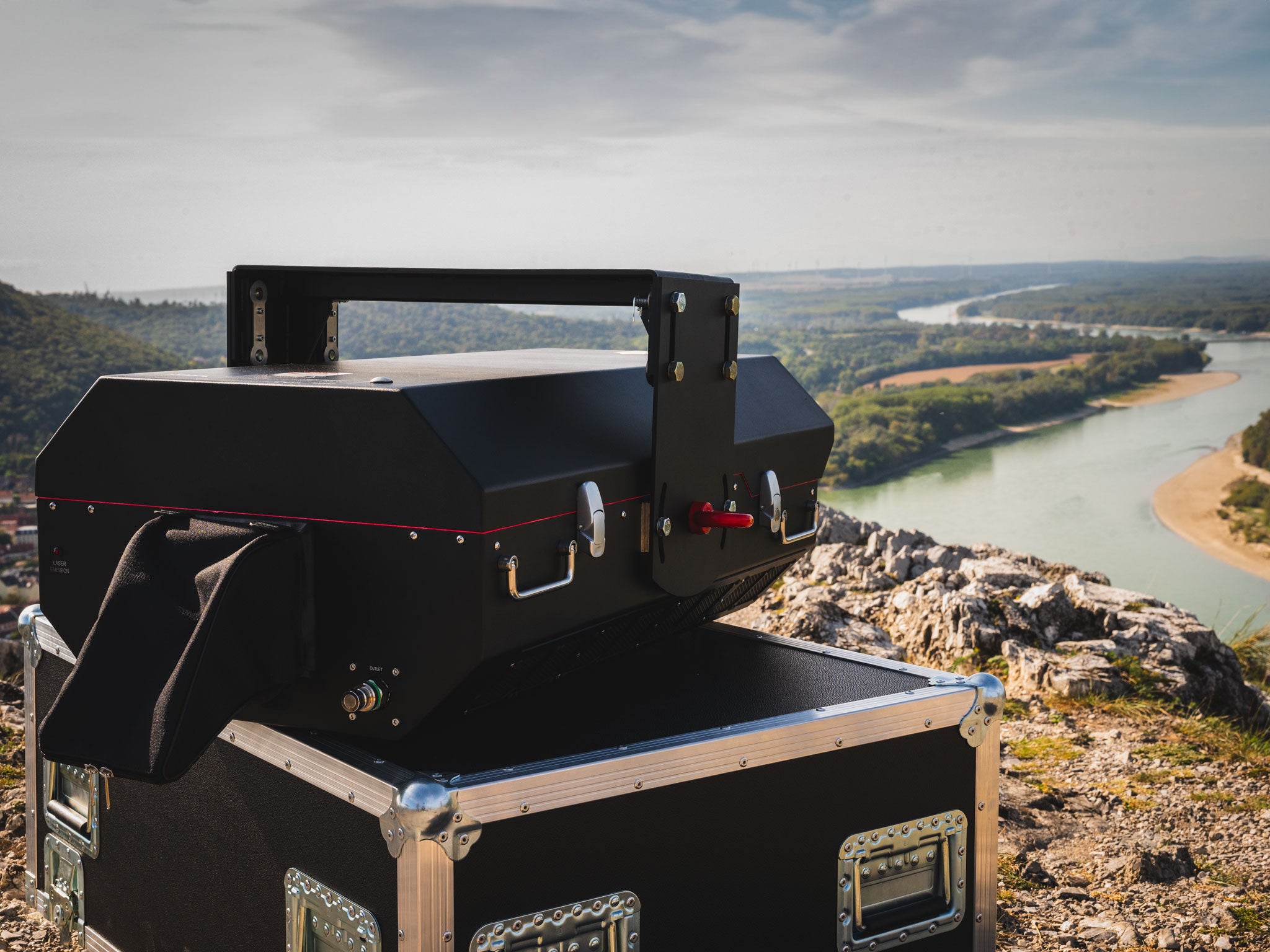 Kvant Lasers - Epic 100 watt laser show projector_11