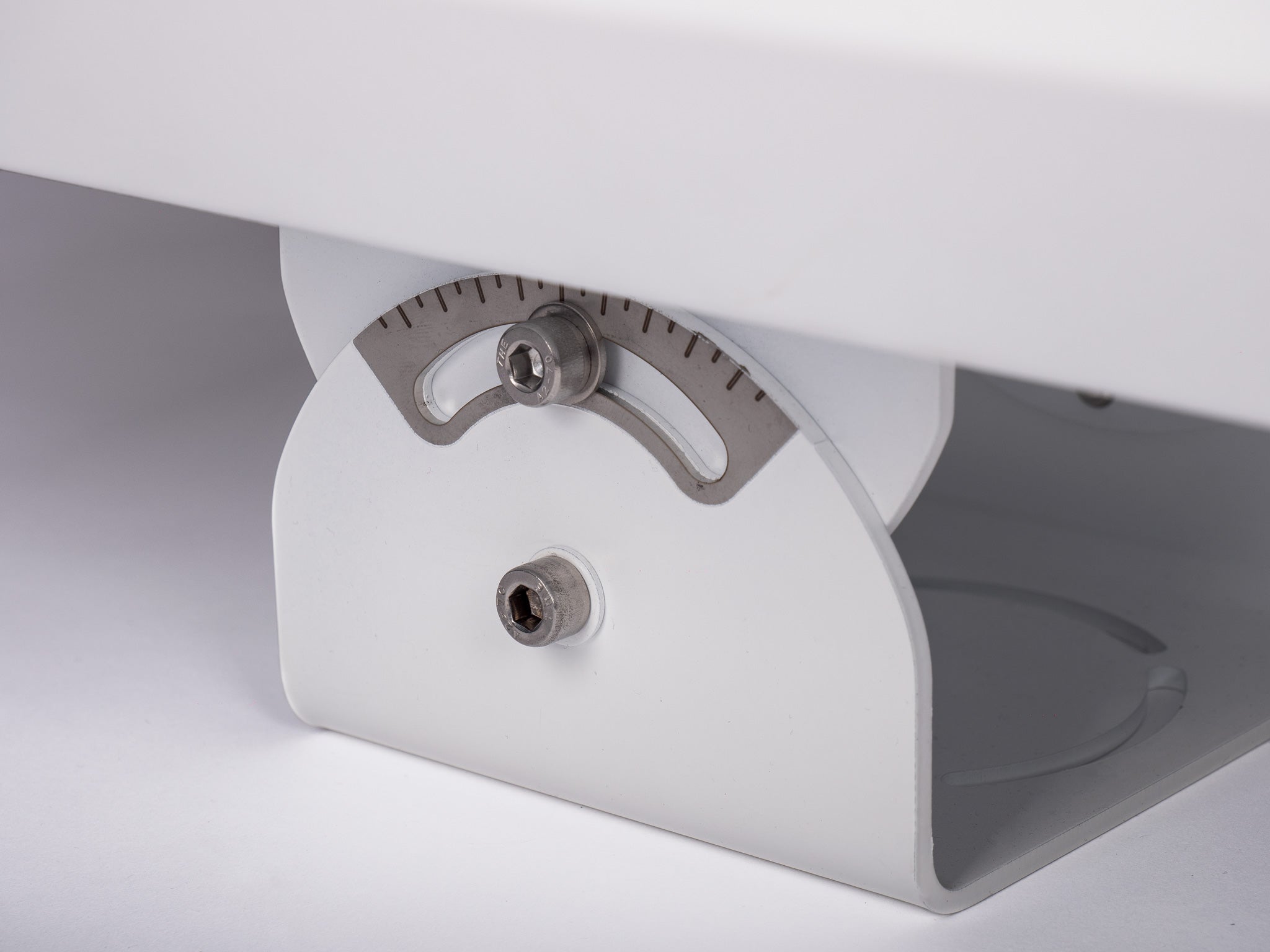 Kvant Lasers - LogoLas 10 outdoor laser display projector_7