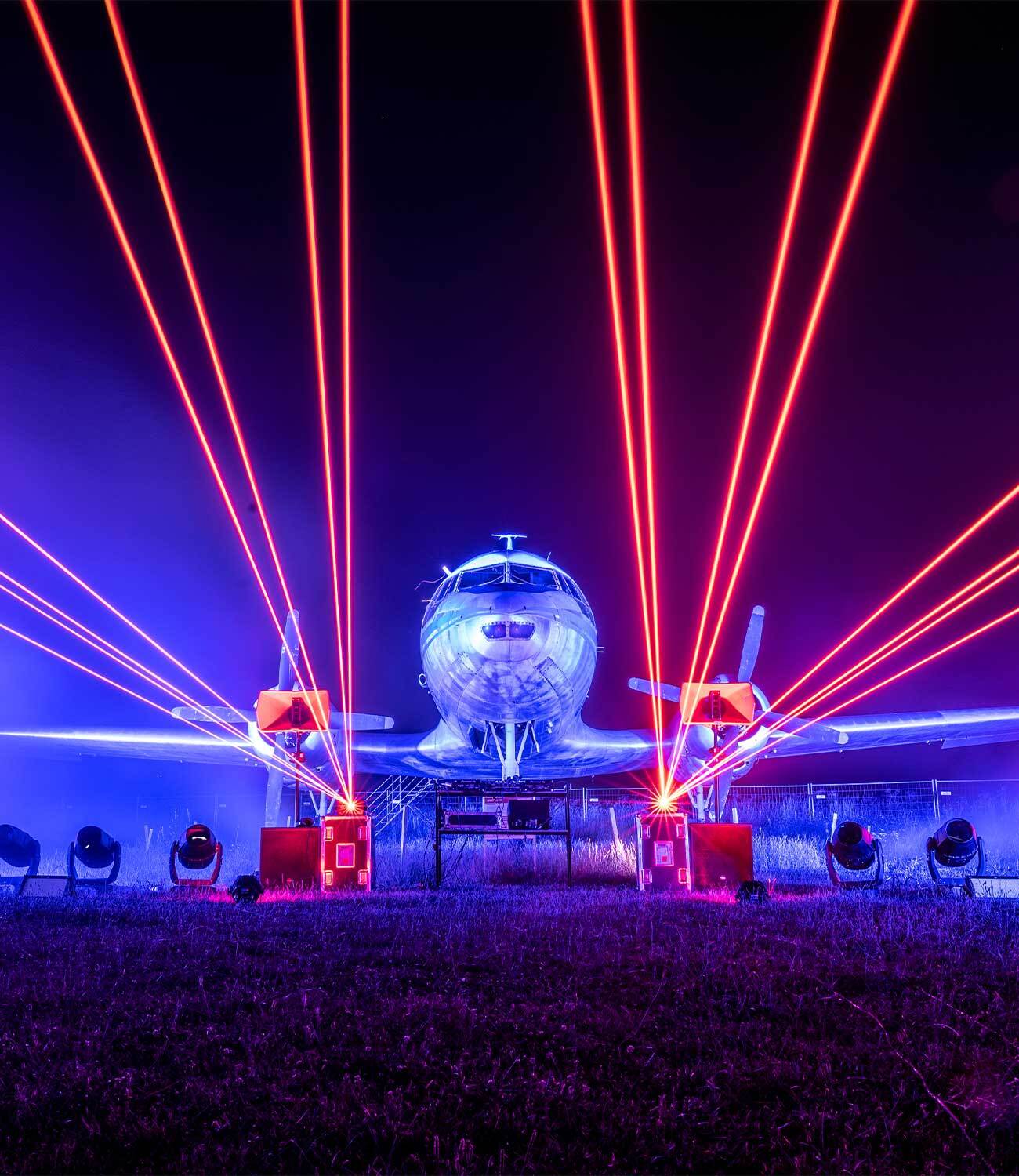 Unity_lasers_banner_mobile